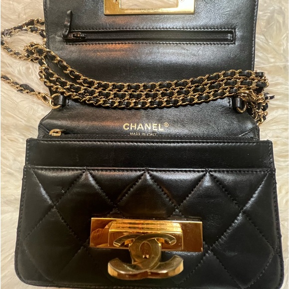 Vintage Chanel Golden Class WOC black lambskin quilted leather. - Picture 6 of 16